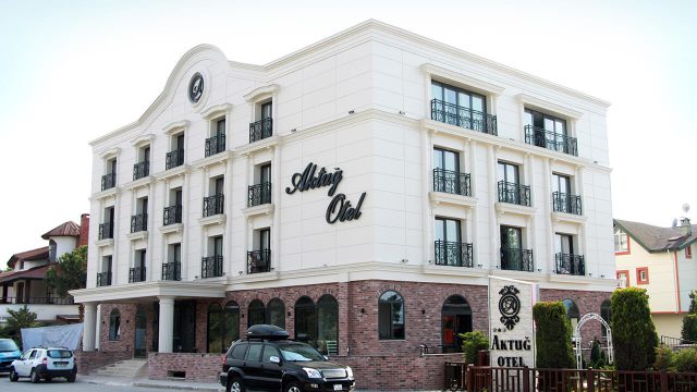 aktug-otel-01